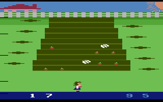 Wabbit (Atari 2600) screenshot: You don't have many carrots left!