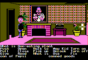 Maniac Mansion (Apple II) screenshot: Man eating plant.