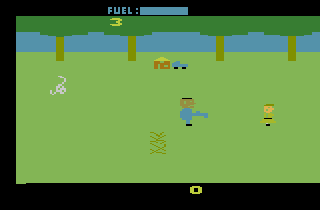 The Texas Chainsaw Massacre (Atari 2600) screenshot: Stalking another tourist