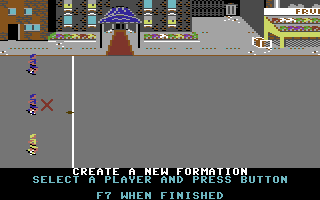Street Sports Football (Commodore 64) screenshot: Choosing formation for custom play.
