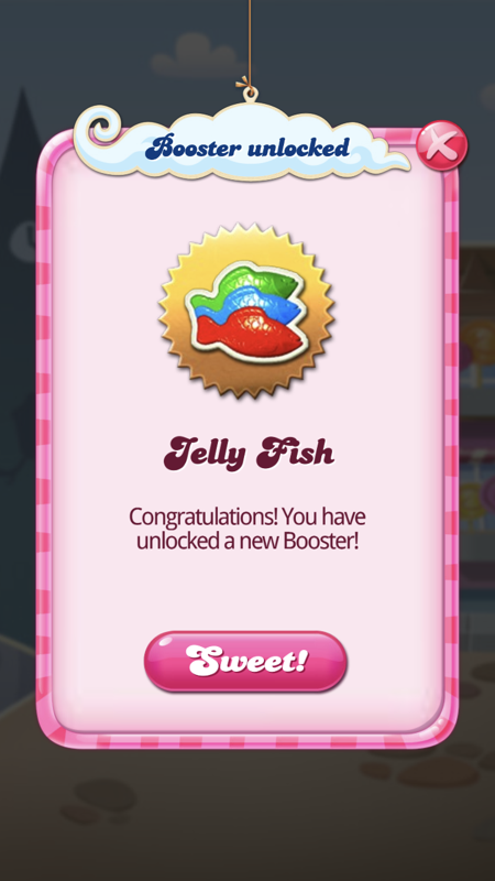 Candy Crush Saga (iPhone) screenshot: Jelly Fish is a booster in that is unlocked in level 9.