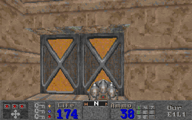 Quiver (DOS) screenshot: Futuristic and chrome doors... another not-so-strange déjà-vu...