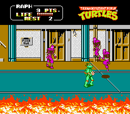 Teenage Mutant Ninja Turtles (NES) screenshot: Raphael against Foot Clan soldiers. You have to beat hundreds and hundreds of Foot Clan soldiers.