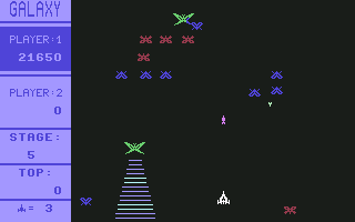 Galaxy (Commodore 64) screenshot: Don't get the large enemies swoop down or their attack will limit your horizontal movement.