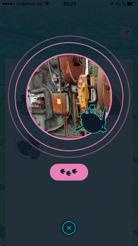 Pokémon GO (iPhone) screenshot: Using the tracker to find the unknown Pokémon.