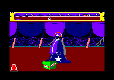 Fiendish Freddy's Big Top O' Fun (Amstrad CPC) screenshot: Aiming