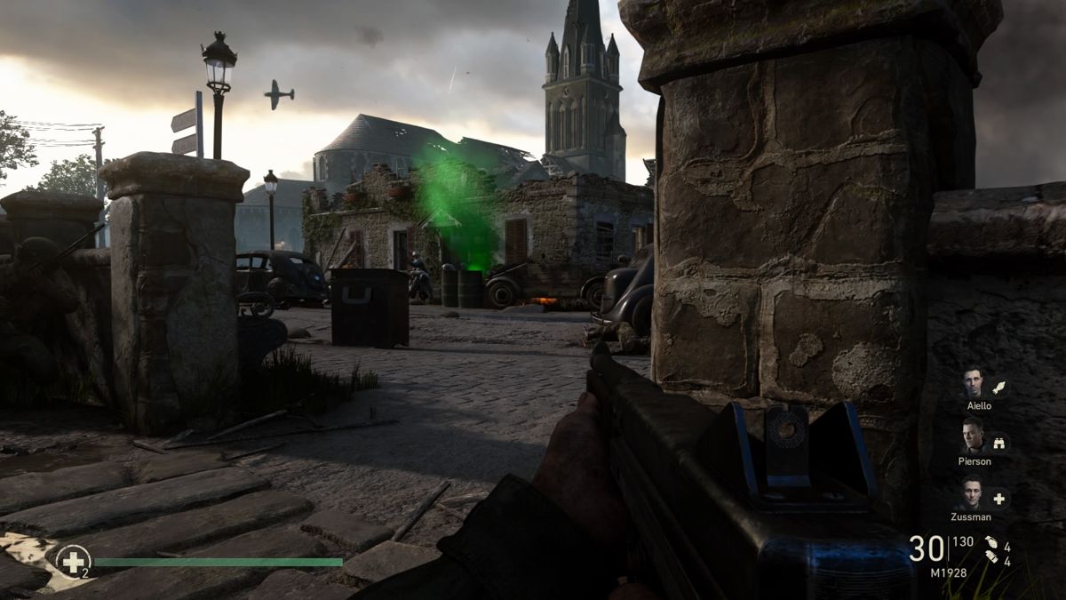 Call of Duty: WWII (PlayStation 4) screenshot: Marking the place for artillery strike