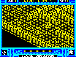 Incredible Shrinking Sphere (ZX Spectrum) screenshot: Contact with these Assassin Spheres is fatal and costs a life. Should have placed an ammo dump closer to the start.