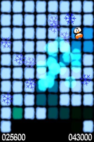 Snowball (iPhone) screenshot: The main arcade mode.