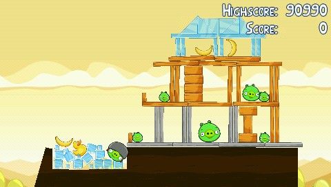 Angry Birds (PSP) screenshot: I keep saying that this game is about terrorism. Here you see a peaceful country house and a happy green family...