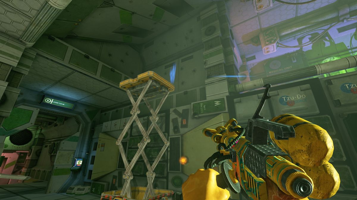 Viscera Cleanup Detail (Windows) screenshot: The H.A.R.M., excellent for reaching difficult to clean ceilings, or for just looking down at all the tiny people and laughing.