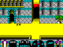Tuareg (ZX Spectrum) screenshot: With the guard out of the way the player can enter the building