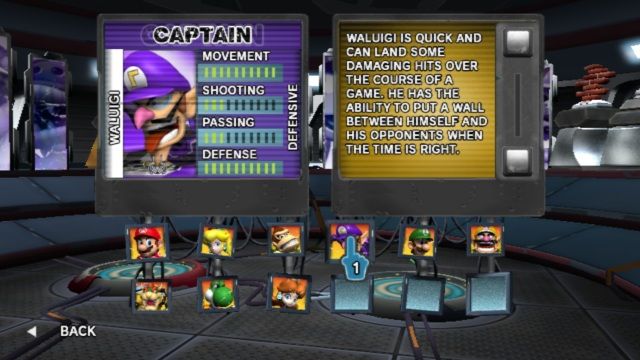 Mario Strikers Charged (Wii) screenshot: Choosing my captain