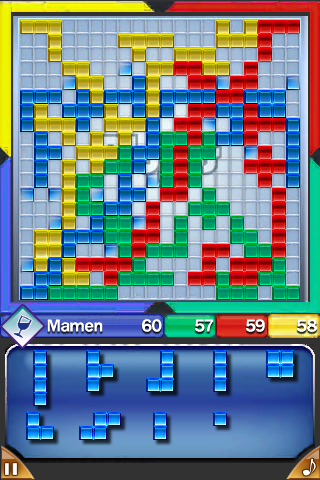 Blokus (iPhone) screenshot: It is starting to get chaotic!