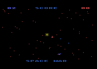 Space War (Atari 8-bit) screenshot: First player attacks while the second player is in orbit...