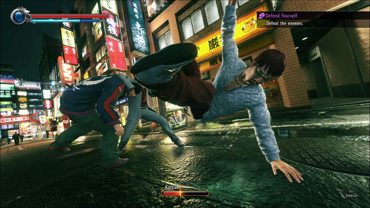 Yakuza: Kiwami 2 (PlayStation 4) screenshot: Two enemy finisher move