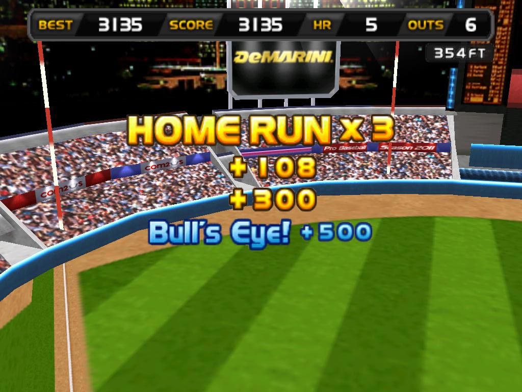Homerun Battle 3D (iPad) screenshot: Home Run hitting the aim spot