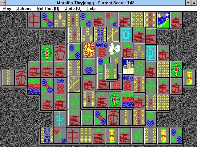 Moraff's Tinyjongg (Windows 3.x) screenshot: The start of a game. The name is now in the menu bar and the score shows the number of tiles remaining