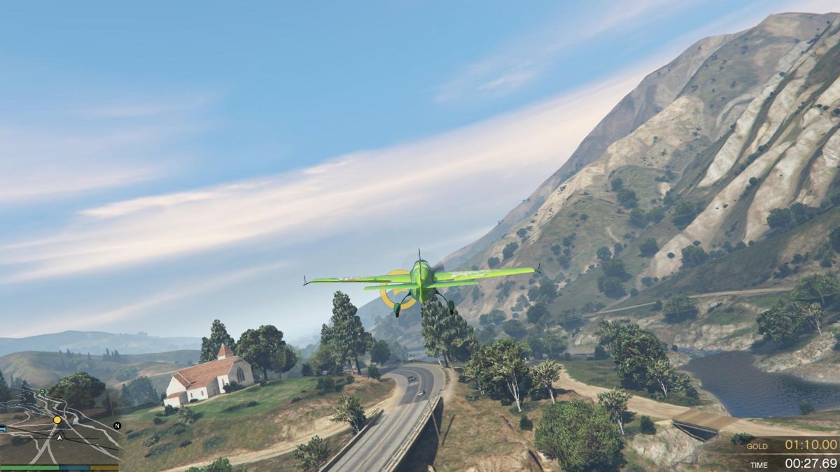 Grand Theft Auto V (Windows) screenshot: I can fly!