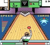 10-Pin Bowling (Game Boy Color) screenshot: Push up while charging to add a little more speed.