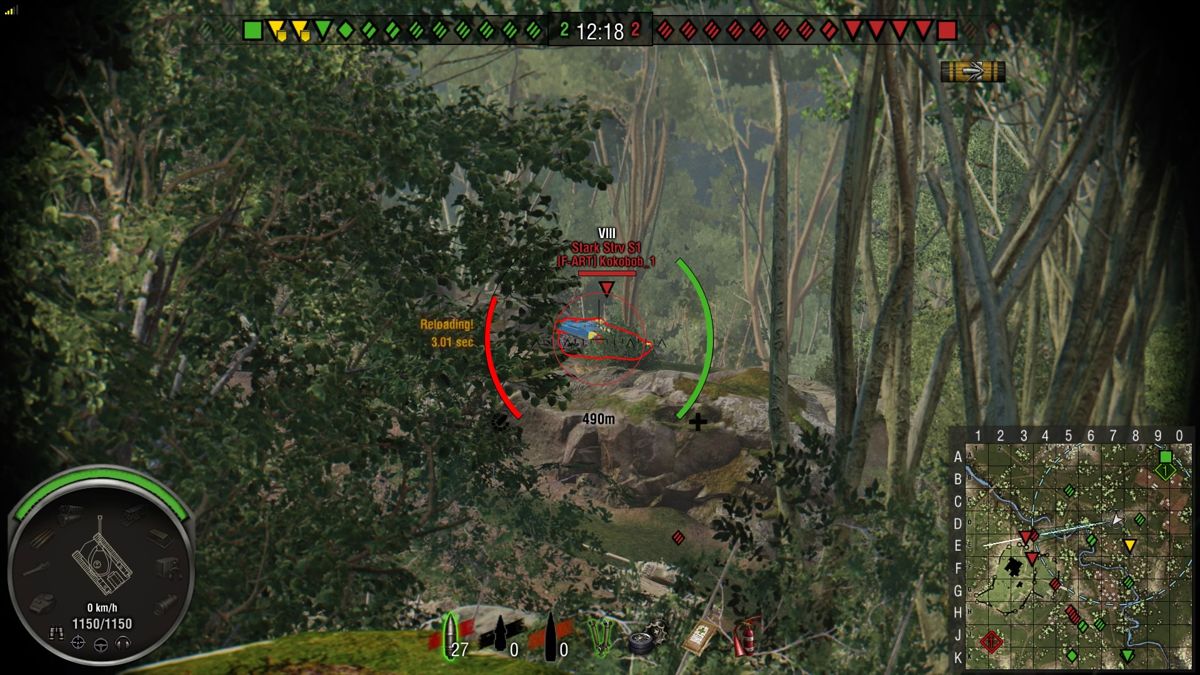 World of Tanks: Stark Strv S1 Ultimate (PlayStation 4) screenshot: Aiming at an enemy Stark Strv S1 in the distance