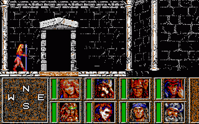 Heroes of the Lance (DOS) screenshot: Wandering through corridors.... (EGA)