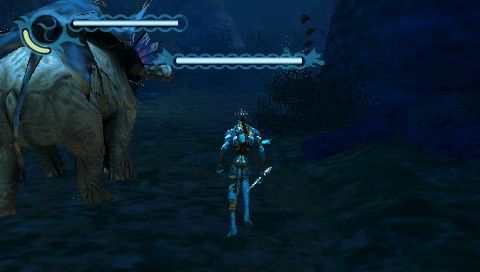 James Cameron's Avatar: The Game (PSP) screenshot: An obligatory escort mission