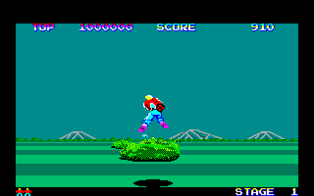 Space Harrier (FM-7) screenshot: Flying through the level