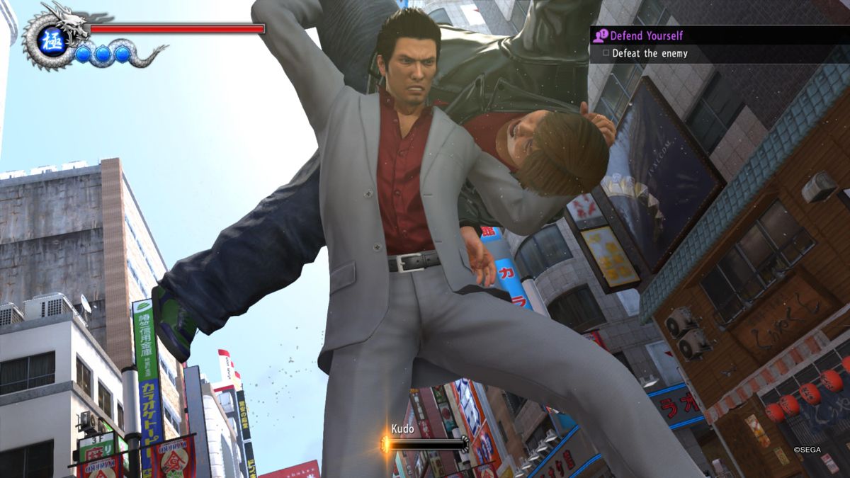 Yakuza 6: The Song of Life (PlayStation 4) screenshot: A 2-for-1 slam kick