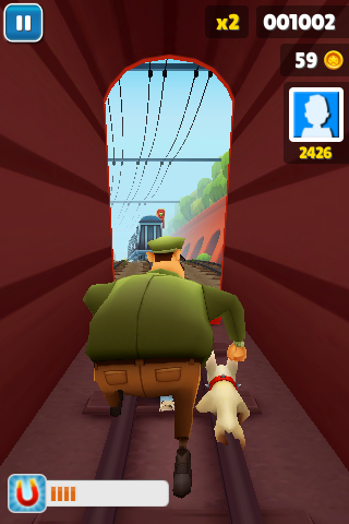 Screenshot of Subway Surfers (iPhone, 2012) - MobyGames