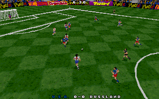 VR Soccer '96 (DOS) screenshot: Playing soccer...