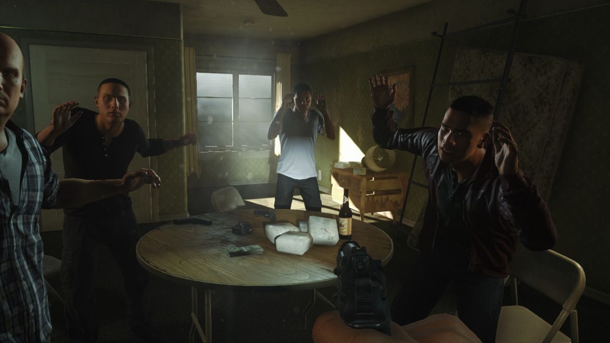 Battlefield: Hardline (Xbox One) screenshot: Caught with drugs and money