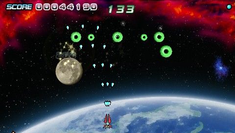 Earthshield (PSP) screenshot: The circles position themselves in a formation and then attack.