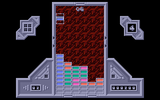 Zyconix (DOS) screenshot: Time trial: Indestructable blocks grow from the bottom of the playfield.