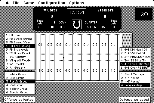 NFL Challenge (Macintosh) screenshot: There is a wide variety of plays to select that are sorted into several groups