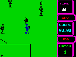 Rick Davis's World Trophy Soccer (ZX Spectrum) screenshot: Through on goal.