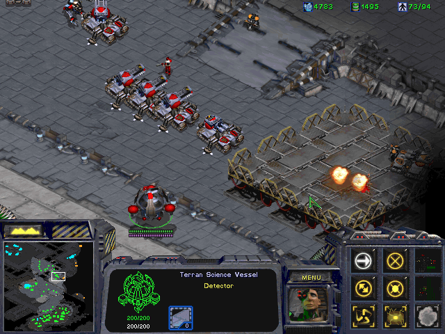 StarCraft (Windows) screenshot: With your science vessel (or you could just call it a sonde), you can decloak enemy units and check out the terrain, but it's not defenseless.