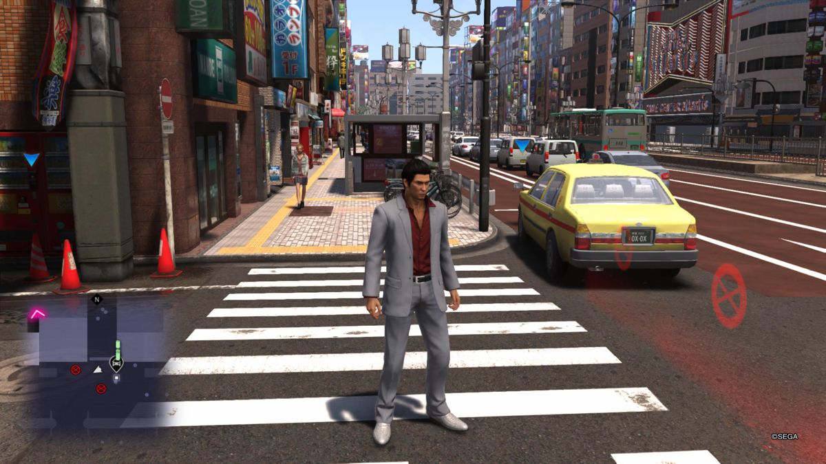 Yakuza 6: The Song of Life (PlayStation 4) screenshot: One of the busiest streets in Shinjuku, Tokyo
