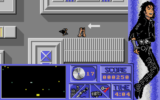 Moonwalker (Atari ST) screenshot: Found a part of the costume