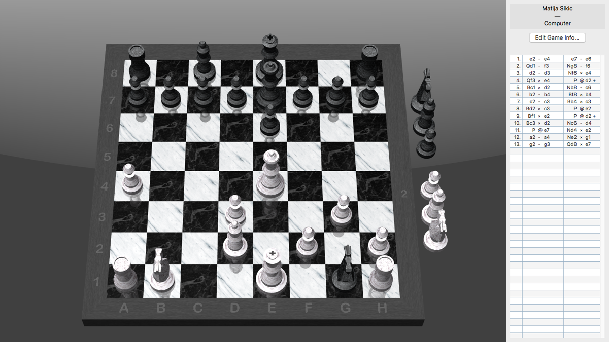 Mac OS X (included games) (Macintosh) screenshot: Chess (Mac OS El Capitan, Version 10.11.3) - Switching textures to marble chessboard and marble chess pieces (fullscreen mode)