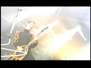 Tomoyasu Hotei: Stolen Song (PlayStation) screenshot: I love rock 'n roll... la la la...