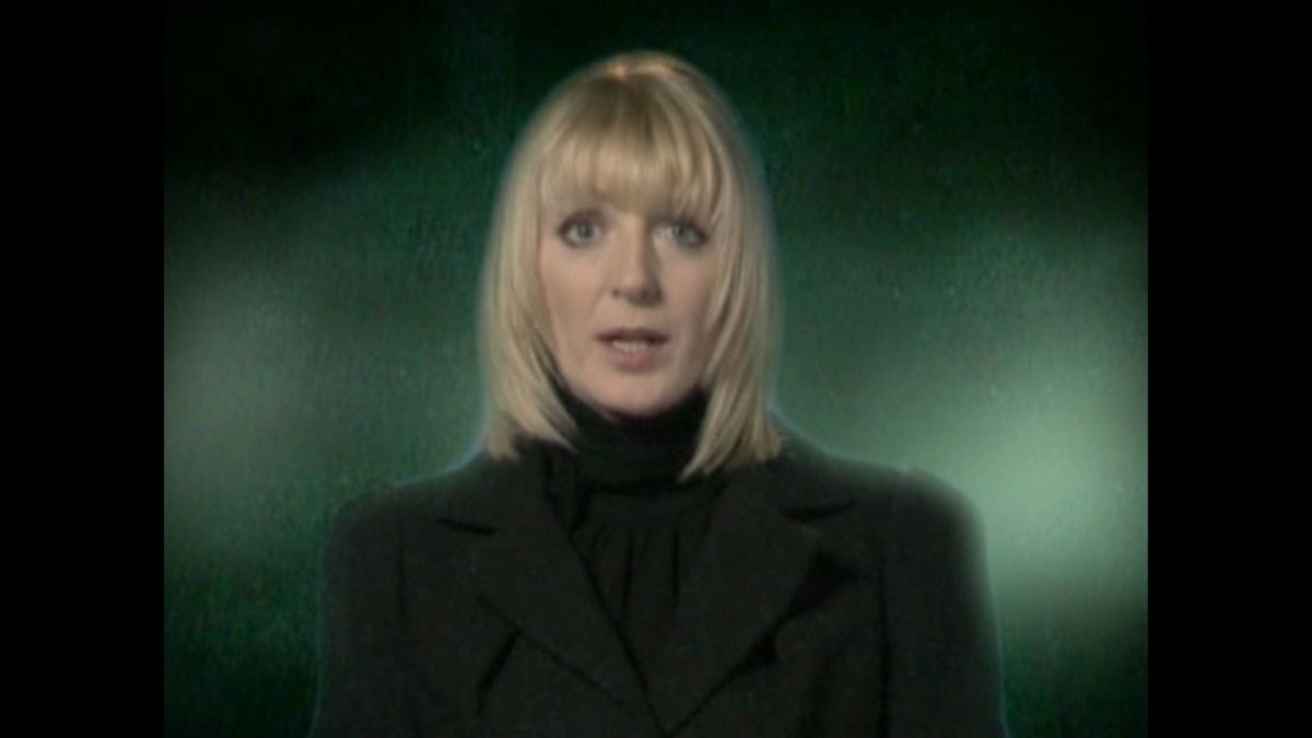Most Haunted: Interactive DVD Game (DVD Player) screenshot: After the company logos Yvette Feilding appears to introduce the game