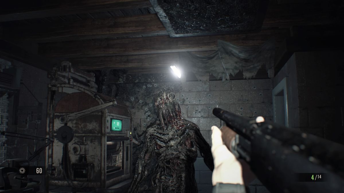 Resident Evil 7: Biohazard - Banned Footage: Vol.1 (PlayStation 4) screenshot: Nightmare: Holding your ground against the enemy wave