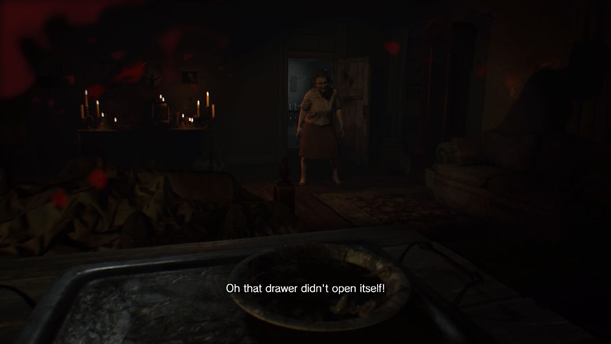 Resident Evil 7: Biohazard - Banned Footage: Vol.1 (PlayStation 4) screenshot: Bedroom: Gotta make sure to put everything back in its place before Marguerite returns or there'll be hell to pay