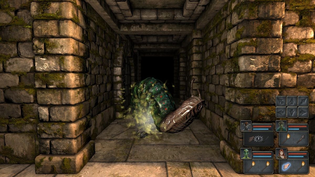 Legend of Grimrock (Macintosh) screenshot: Close combat with a giant snail