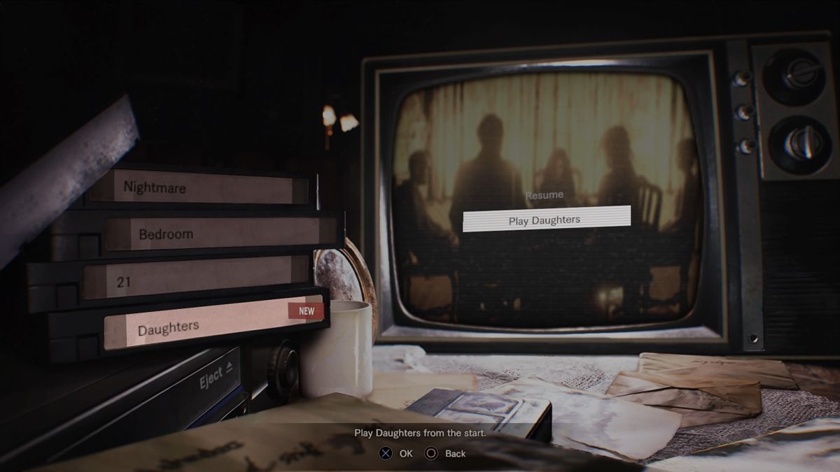Resident Evil 7: Biohazard - Banned Footage: Vol.2 (PlayStation 4) screenshot: Daughters: Banned Footage select screen