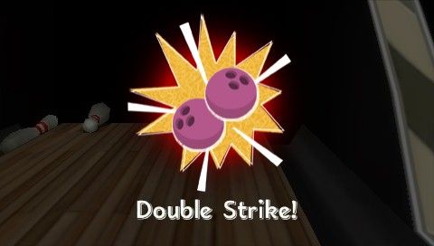 Bowling 3D (PSP) screenshot: Double strike!