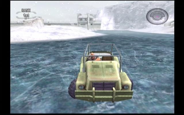 TimeSplitters: Future Perfect (Xbox) screenshot: A new feature for Future Perfect is the ability to drive vehicles!