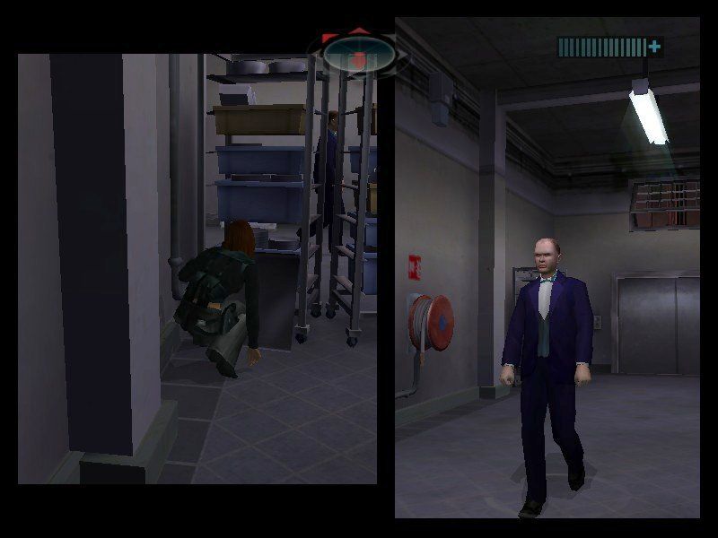 Alias (Windows) screenshot: At times, the screen splits to track a hostile that needs to be avoided.