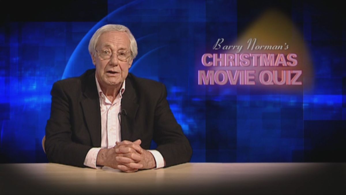 Barry Norman's Christmas Movie Quiz (DVD Player) screenshot: Here's our host, Barry Nornam, welcoming us to the game
